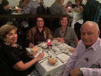 Noite de Fado e bacalhau. 