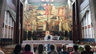 Missa na Basílica da Anunciação. 