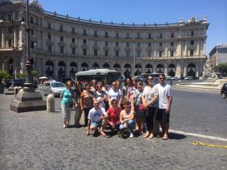 Na praça da República, em Roma