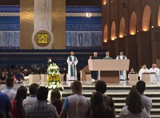 Missa na Basílica.