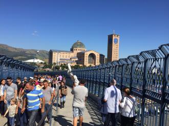 Descendo a rampa.