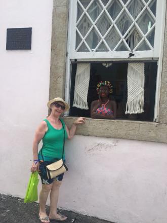 Em Salvador.