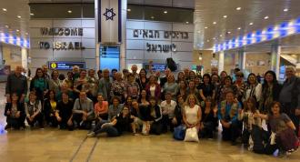 Chegada no Aeroporto de Israel. 