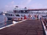 Grupo se preparando para passeio de barco em Acapulco.