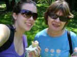 Mariana e Ana almoçando no Central Park.