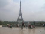 Alexandre na Torre Eiffel.