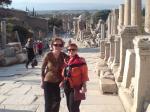 Hilda e Neusa nas Ruínas Arqueológicas de Ephesus.