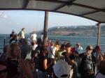 Grupo se divertindo no Mar da Galiléia