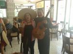 Neusa e o Cantor Mexicano