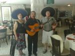 Olga, Ary e o Cantor Mexicano