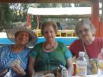 Nelita, Neusa e Arley na Trajinera de Xochimilco