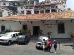 Shirley, Therezinha e Nelita nas ruas de Taxco