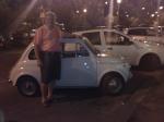 Este é o Fiat 500 de uns 50 anos atrás...
