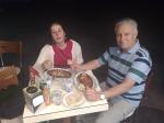 Maria Eugênia e José no jantar em Istambul.