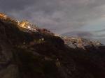 Santorini desde o teleférico, ao anoitecer... lindo, né???