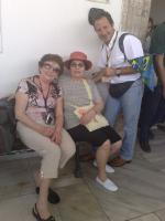Wanda, Ail e Orhan, nosso guia, no Palácio Topkapi.