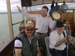 Ivan, Pe. Ricardo e Pe. Gobbi no passeio de barco no Mar da Galiléia.