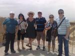 Na fortaleza de Masada, ao fundo o Mar Morto.