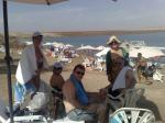 Luciane, Clarecy, Pedro, Tere e Paulo no Mar Morto.