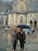 Inaugurando novas sombrinhas no City Tour em Praga.