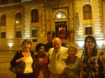 Em frente ao nosso Hotel Boscolo Carlos IV, em Praga.