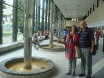 Cladis e Lirio nas fontes termais de Karlovy Vary.