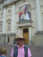 Ivan e o Beato João Paulo II no centro de Varsóvia.