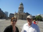 Olga e Ari no City tour de Berlin.