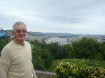 Canísio, com o Danúbio e Budapest como moldura.