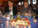 Sueli e Ligia no Jantar típico Húngaro.