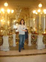 Marisa, no New York Café, em Budapest.