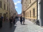 Marisa e Ines pelas ruas de Bratislava, capital da Rep. Eslováquia.