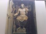 Pintura da Estátua de ZEUS, no Museu de Olímpia.