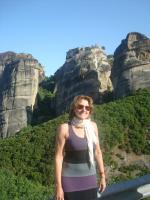 Teresinha em Meteora.