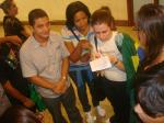 Jovens na chegada em Madrid.
