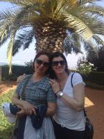 Elsa e Irani em Haifa.