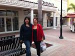 Marisa e Marlene na tarde de compras no Premium Outlet.