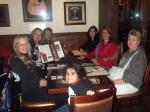 Grupo em jantar no Hard Rock Cafe.