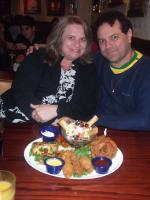 Bianca e Claudio em jantar no Hard Rock Cafe.