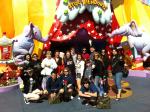 Grupo na Seuss Landing na Island of Adventure.
