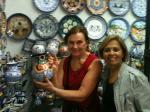 Nilva e Teca na loja de ceramica Talavera Poblana.