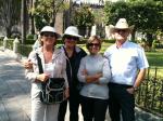 Derva, Nilva, Teca e Antonio na Catedral de Cuernavaca.