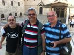 Edgar, Ivan e Pe. Renato na Basílica da Anunciação em Nazareth.