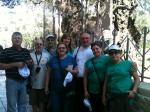 Grupo com a Oliveira de 2000 anos, nos Jardins das Oliveiras.