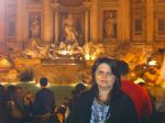 Marisa na Fontana di Trevi, em Roma.