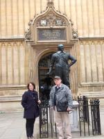 Cladis e Lirio em passeio por Oxford.