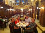 Heloisa, Lurdinha, Grison e Maristella no Café Nova York, em Budapeste.