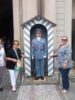 Ail e Helena em passeio por Praga.