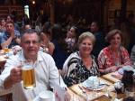 Ivo, Maristella e Carmen em jantar típico tcheco.