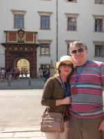 Lurdinha e Grison em passeio por Viena.
